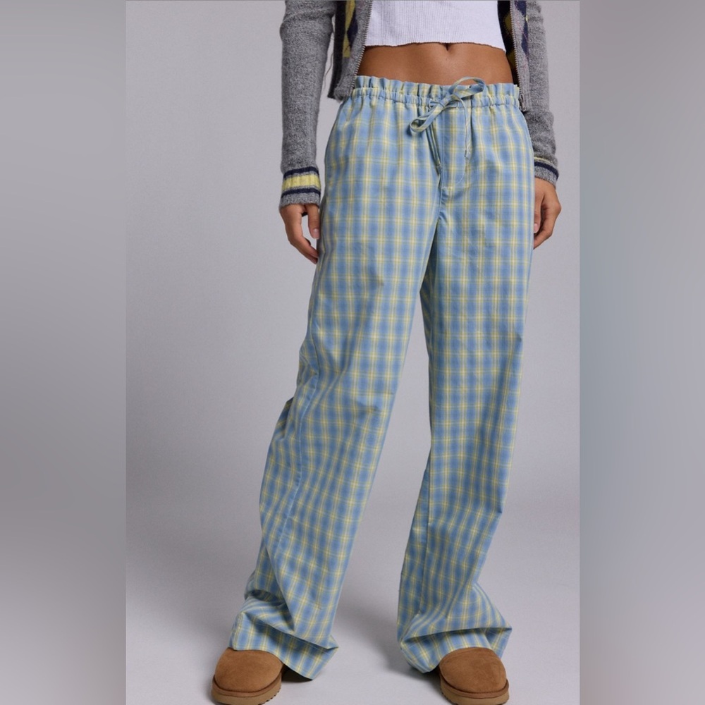 Kimchi Blue Millie Poplin Straight Leg Pant - Picture 2 of 5